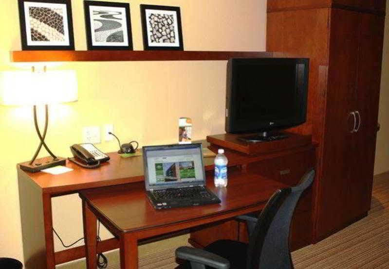 Courtyard By Marriott Hagerstown Hotell Exteriör bild